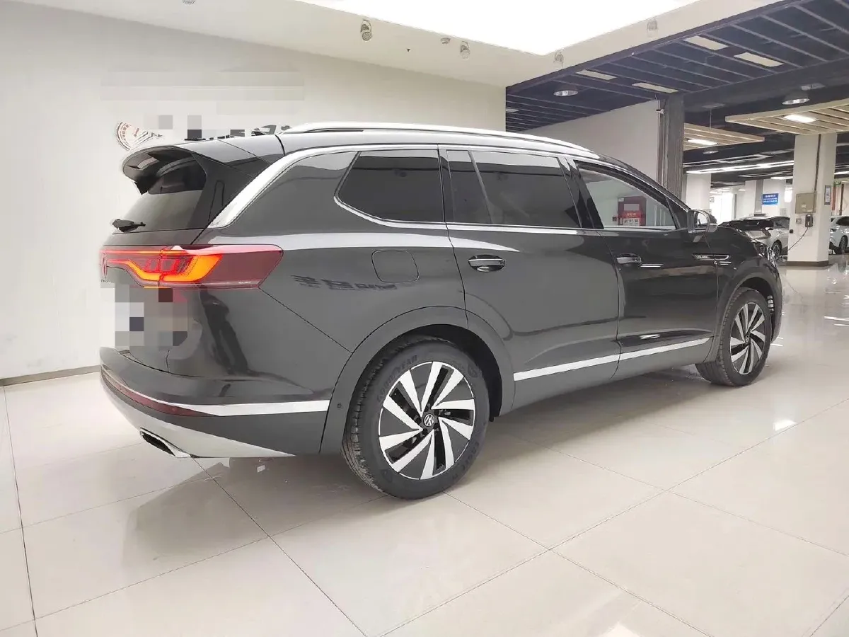 2021 Volkswagen Talagon 2.0T 220HP L4 7DCT,autocango,china used car exporter,china ev exporter,chinese used car exporter,chinese used ev exporter