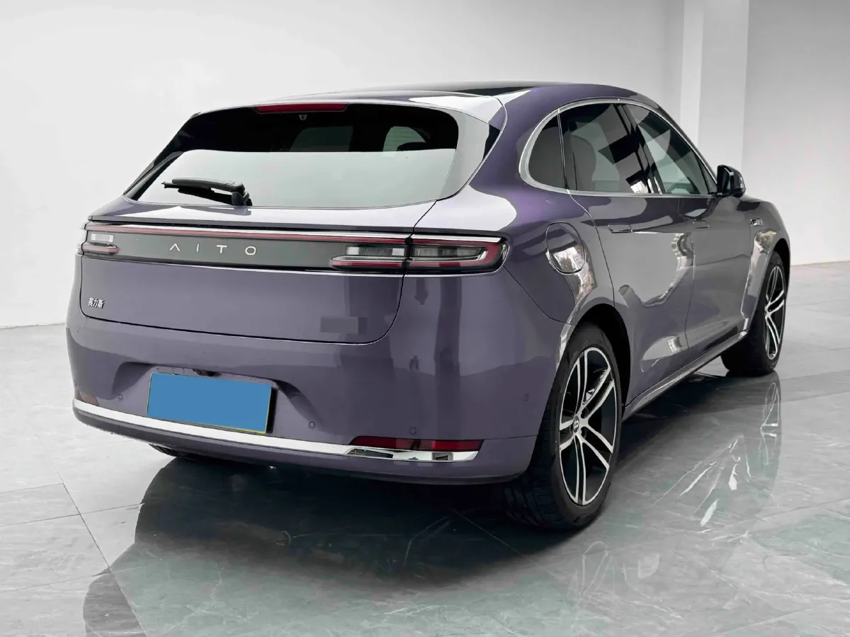 2025 AITO AITO M5 1.5T 152HP L4 REEV 42KWH,autocango,china used car exporter,china ev exporter,chinese used car exporter,chinese used ev exporter
