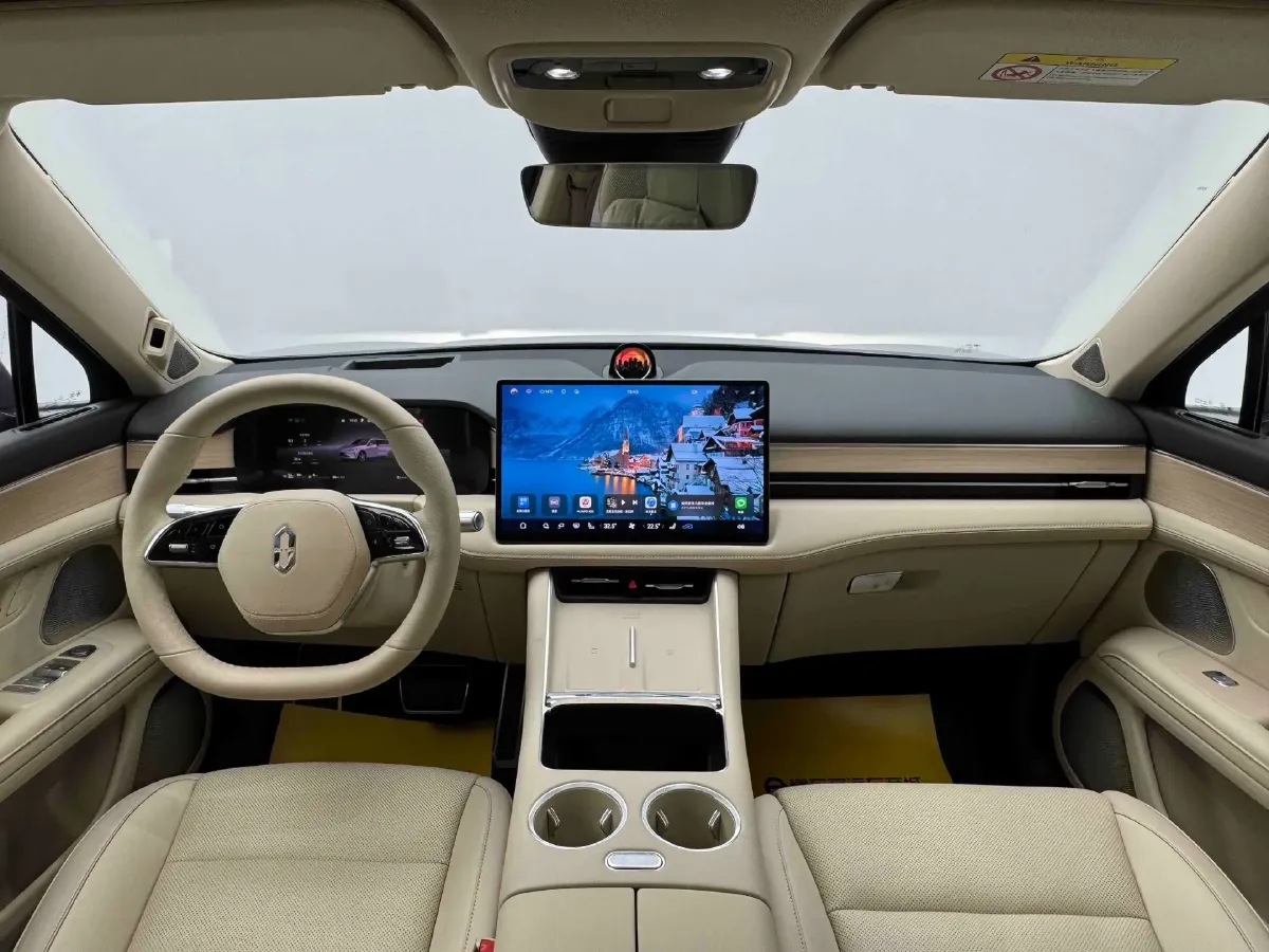 2025 AITO AITO M5 1.5T 152HP L4 REEV 42KWH,autocango,china used car exporter,china ev exporter,chinese used car exporter,chinese used ev exporter