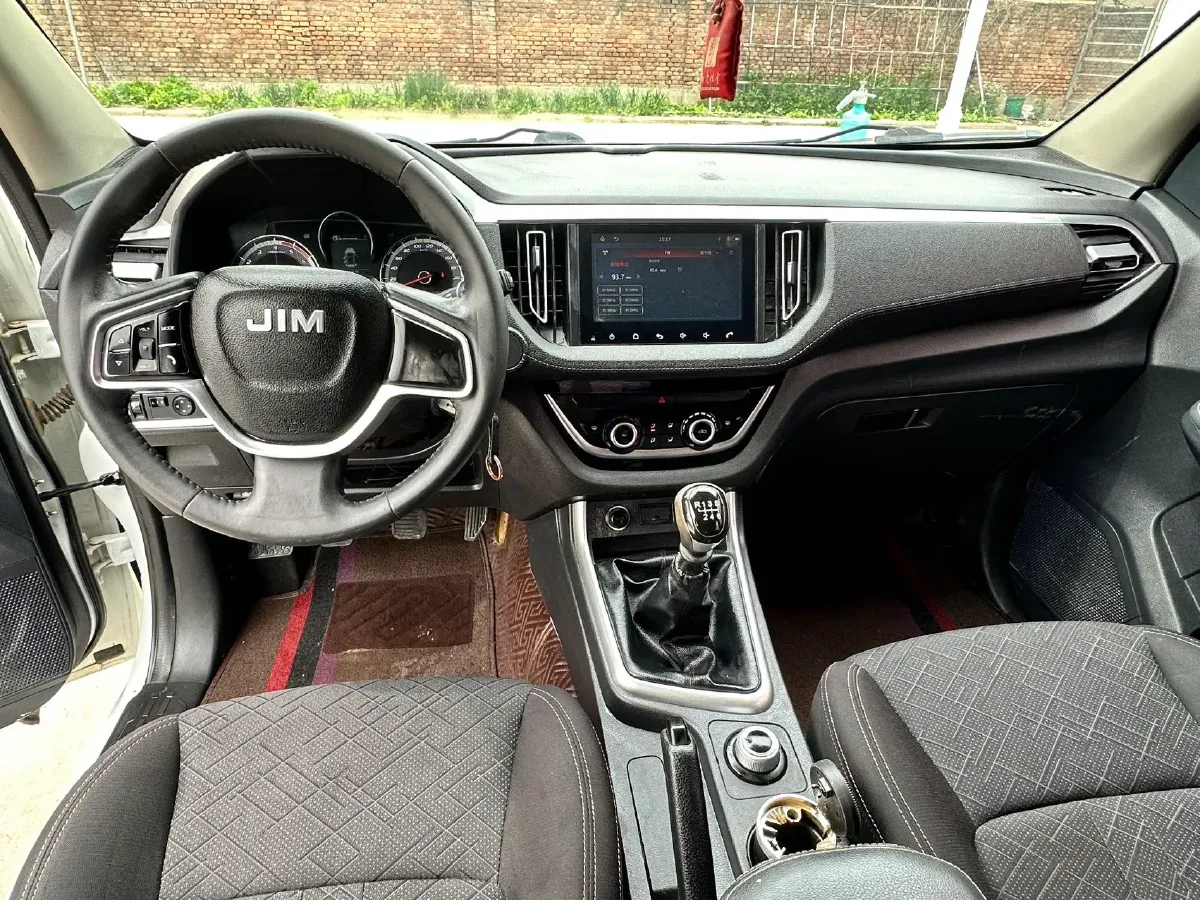 2019 JMC YuHu 7 2.0T 141HP L4 6MT,autocango,china used car exporter,china ev exporter,chinese used car exporter,chinese used ev exporter