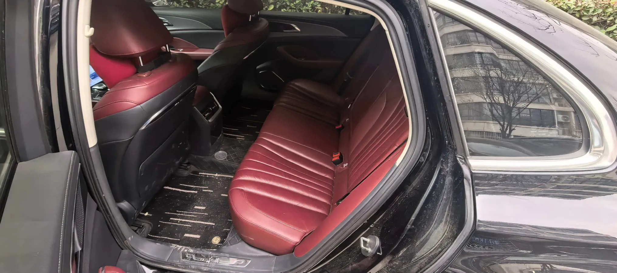 2022 HongQi H5 1.8T 197HP L4 6AT,autocango,china used car exporter,china ev exporter,chinese used car exporter,chinese used ev exporter