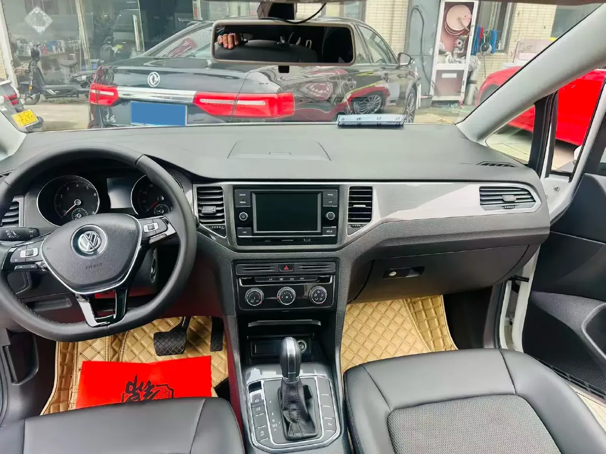 2018 Volkswagen Golf Sportsvan 1.4T 131HP L4 7DCT,autocango,china used car exporter,china ev exporter,chinese used car exporter,chinese used ev exporter