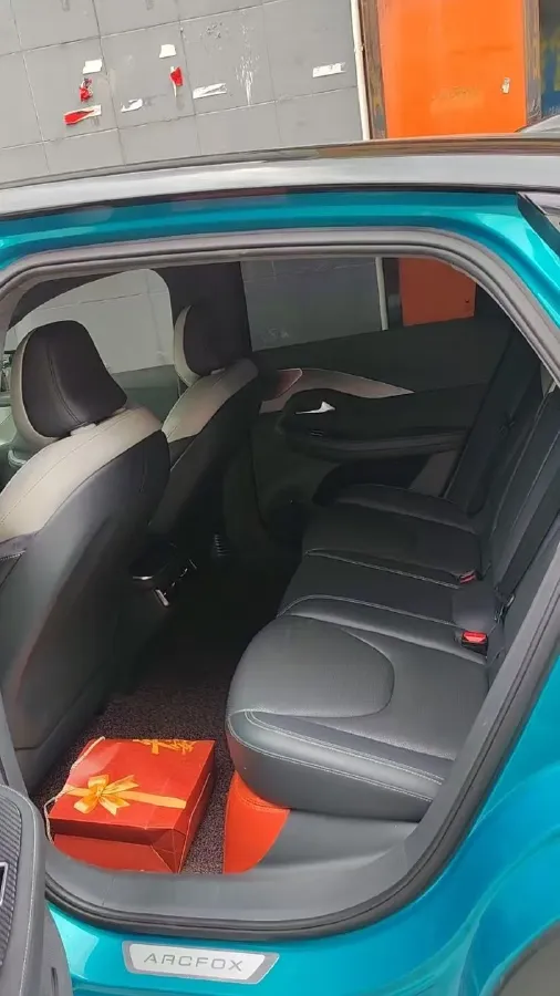 2021 ARCFOX αS BEV 93.6KWH,autocango,china used car exporter,china ev exporter,chinese used car exporter,chinese used ev exporter