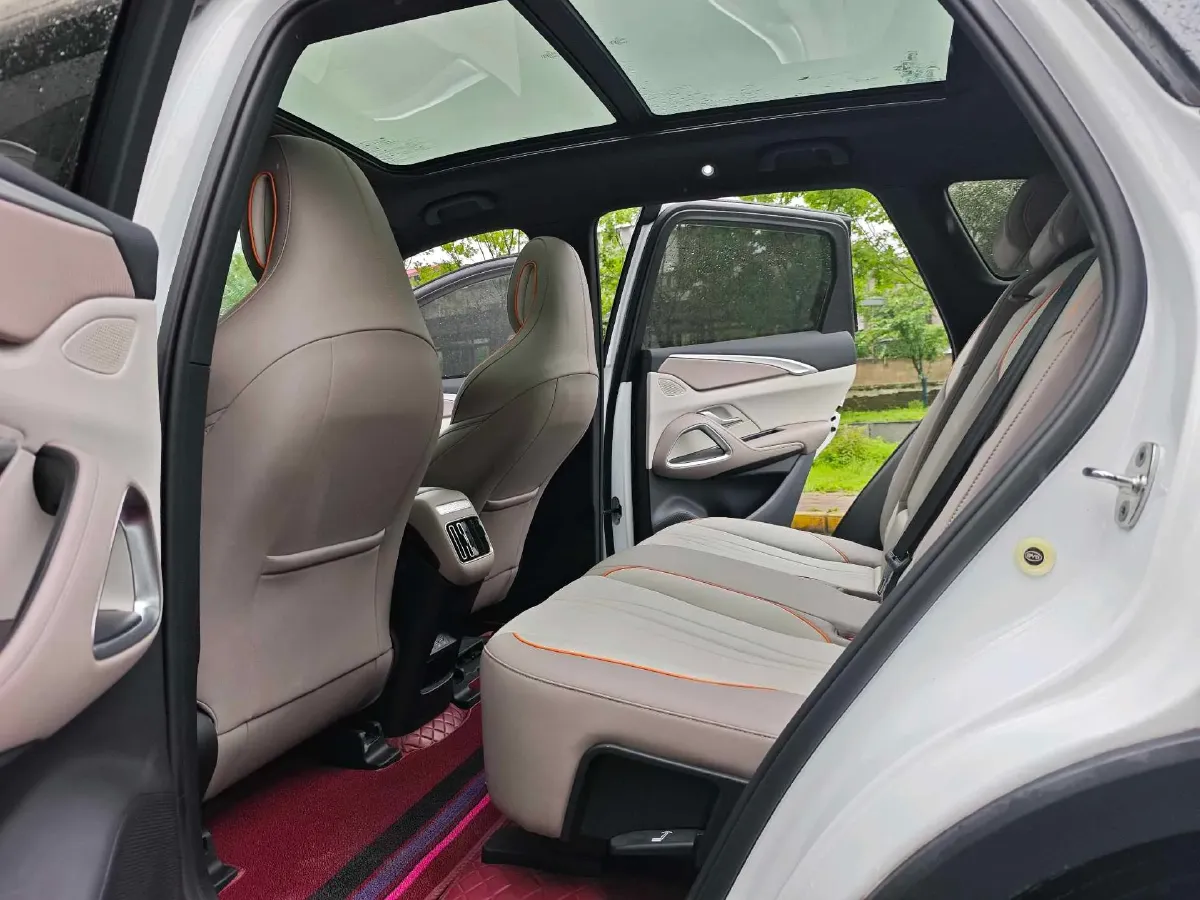 2024 BYD Song Pro 1.5L 110HP L4 E-CVT PHEV 18.3KWH,autocango,china used car exporter,china ev exporter,chinese used car exporter,chinese used ev exporter