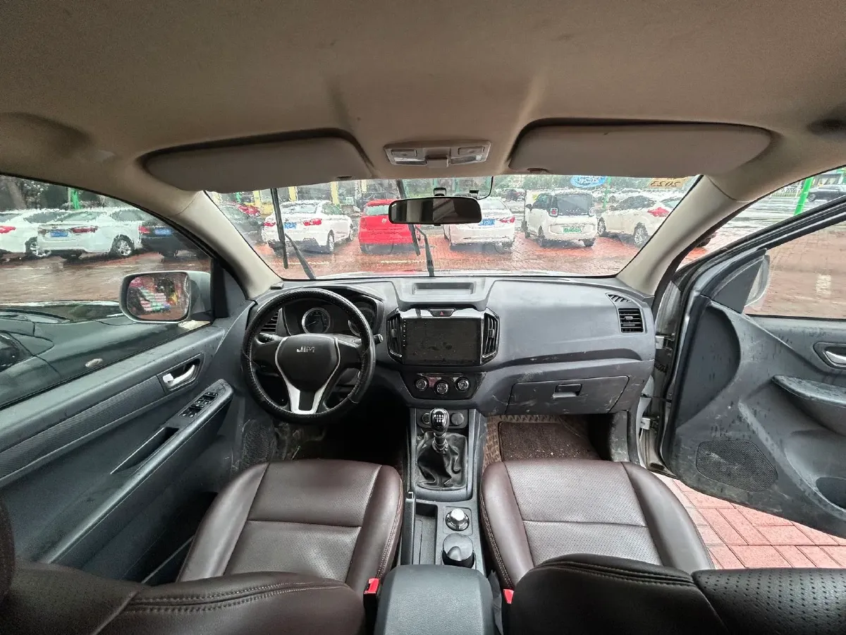 2018 Isuzu Jim 2.5T 129HP L4 6MT,autocango,china used car exporter,china ev exporter,chinese used car exporter,chinese used ev exporter