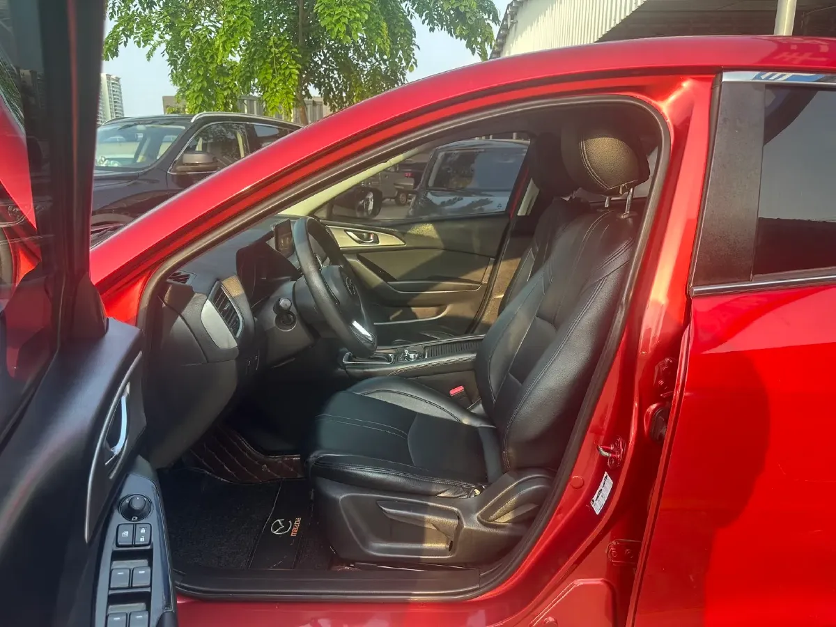 2017 Mazda 3 Axela 1.5L 117HP L4 6AT,autocango,china used car exporter,china ev exporter,chinese used car exporter,chinese used ev exporter