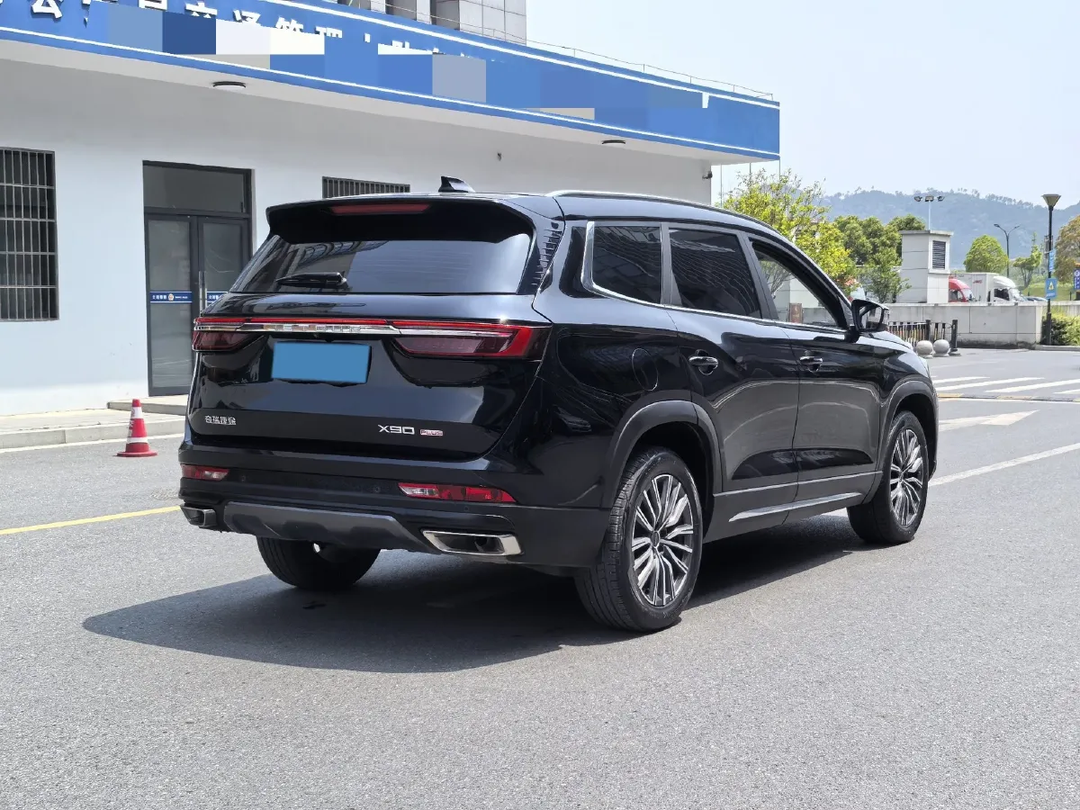 2024 Jetour X90 Plus 1.6T 197HP L4 7DCT,autocango,china used car exporter,china ev exporter,chinese used car exporter,chinese used ev exporter