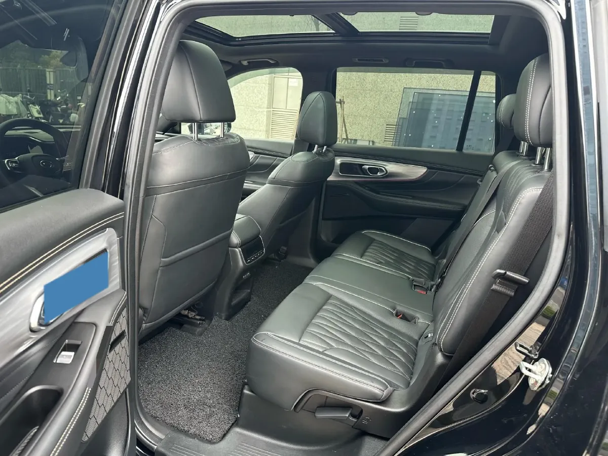 2022 GAC Trumpchi GS8 2.0T 252HP L4 8AT,autocango,china used car exporter,china ev exporter,chinese used car exporter,chinese used ev exporter