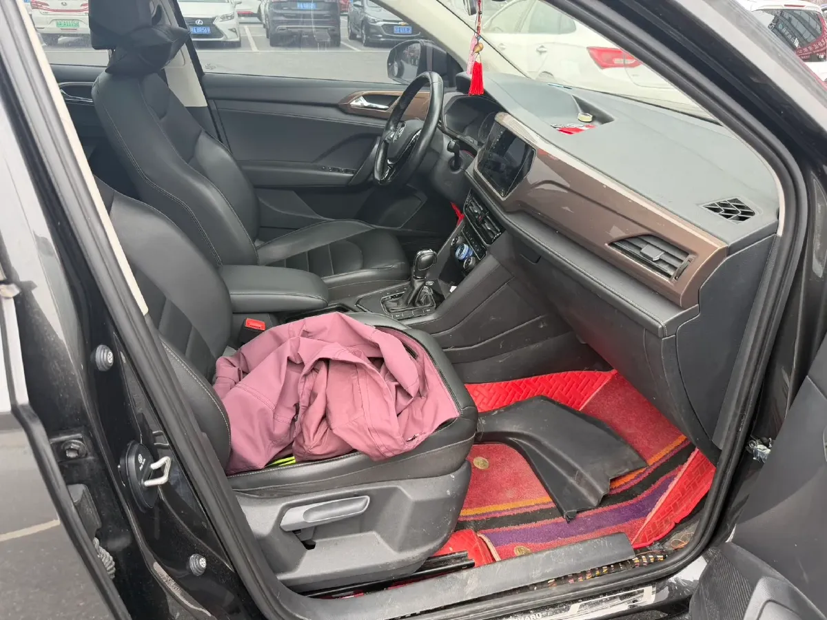 2020 Volkswagen Tharu 1.4T 150HP L4 7DCT,autocango,china used car exporter,china ev exporter,chinese used car exporter,chinese used ev exporter