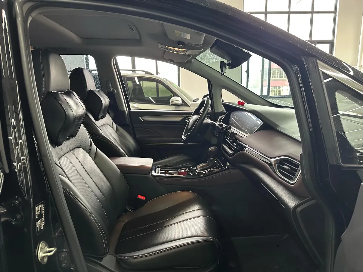 2023 GAC Trumpchi M6 1.5T 177HP L4 7DCT,autocango,china used car exporter,china ev exporter,chinese used car exporter,chinese used ev exporter