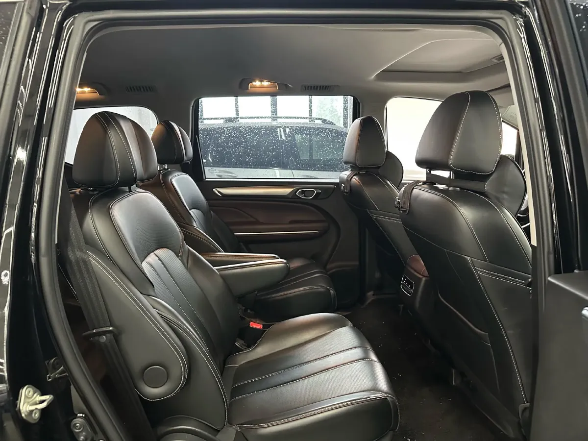 2023 GAC Trumpchi M6 1.5T 177HP L4 7DCT,autocango,china used car exporter,china ev exporter,chinese used car exporter,chinese used ev exporter