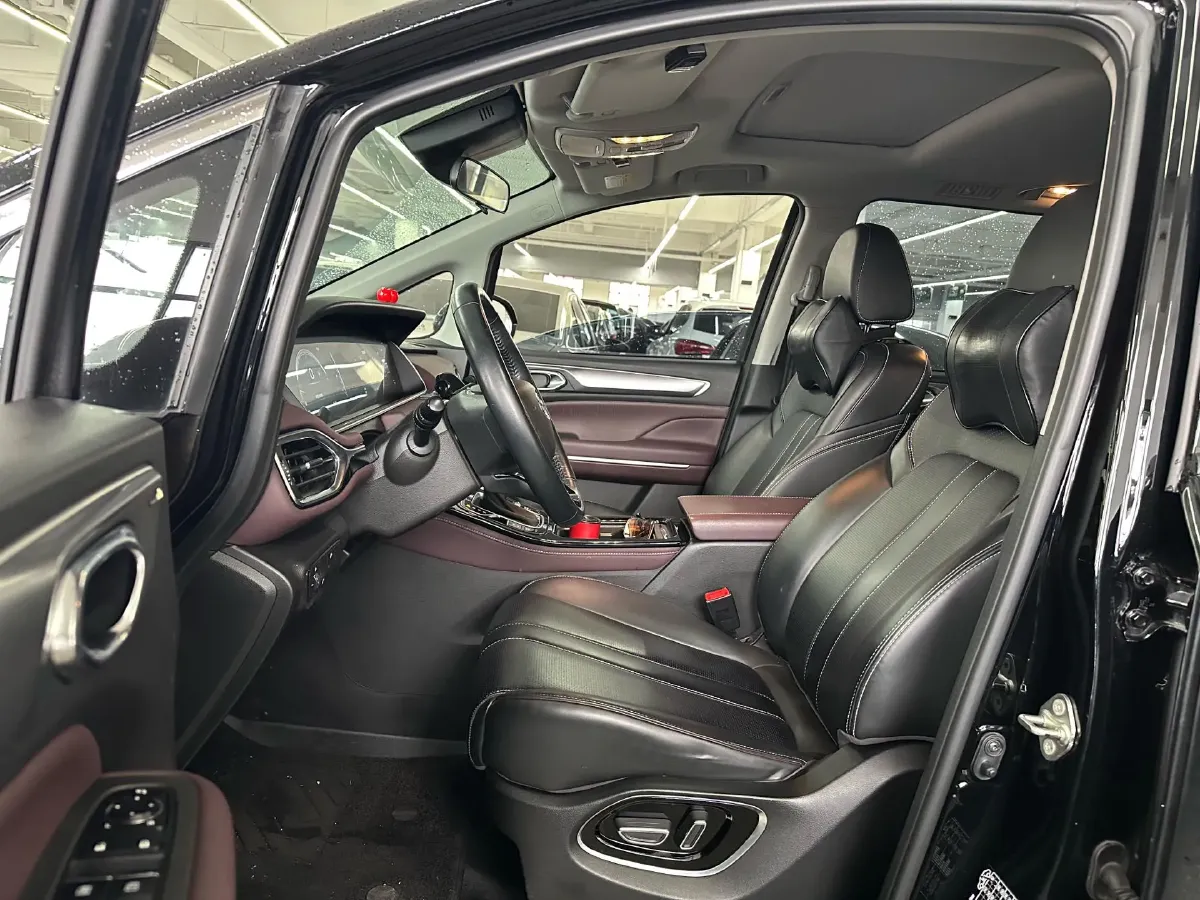 2023 GAC Trumpchi M6 1.5T 177HP L4 7DCT,autocango,china used car exporter,china ev exporter,chinese used car exporter,chinese used ev exporter