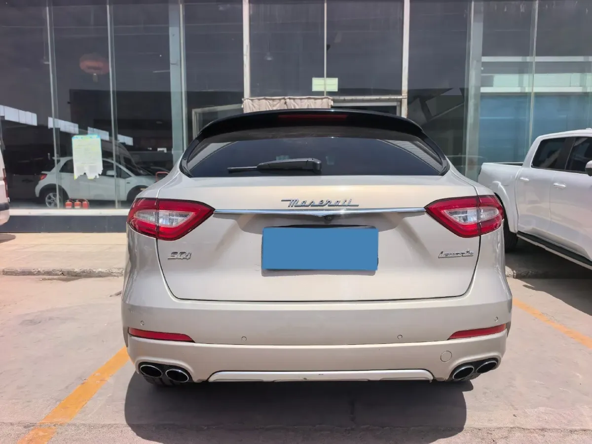 2018 Maserati Levante 3.0T 350HP V6 8AT,autocango,china used car exporter,china ev exporter,chinese used car exporter,chinese used ev exporter