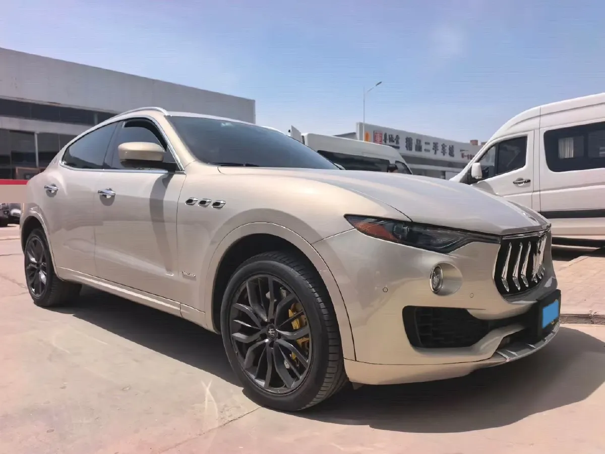 2018 Maserati Levante 3.0T 350HP V6 8AT,autocango,china used car exporter,china ev exporter,chinese used car exporter,chinese used ev exporter