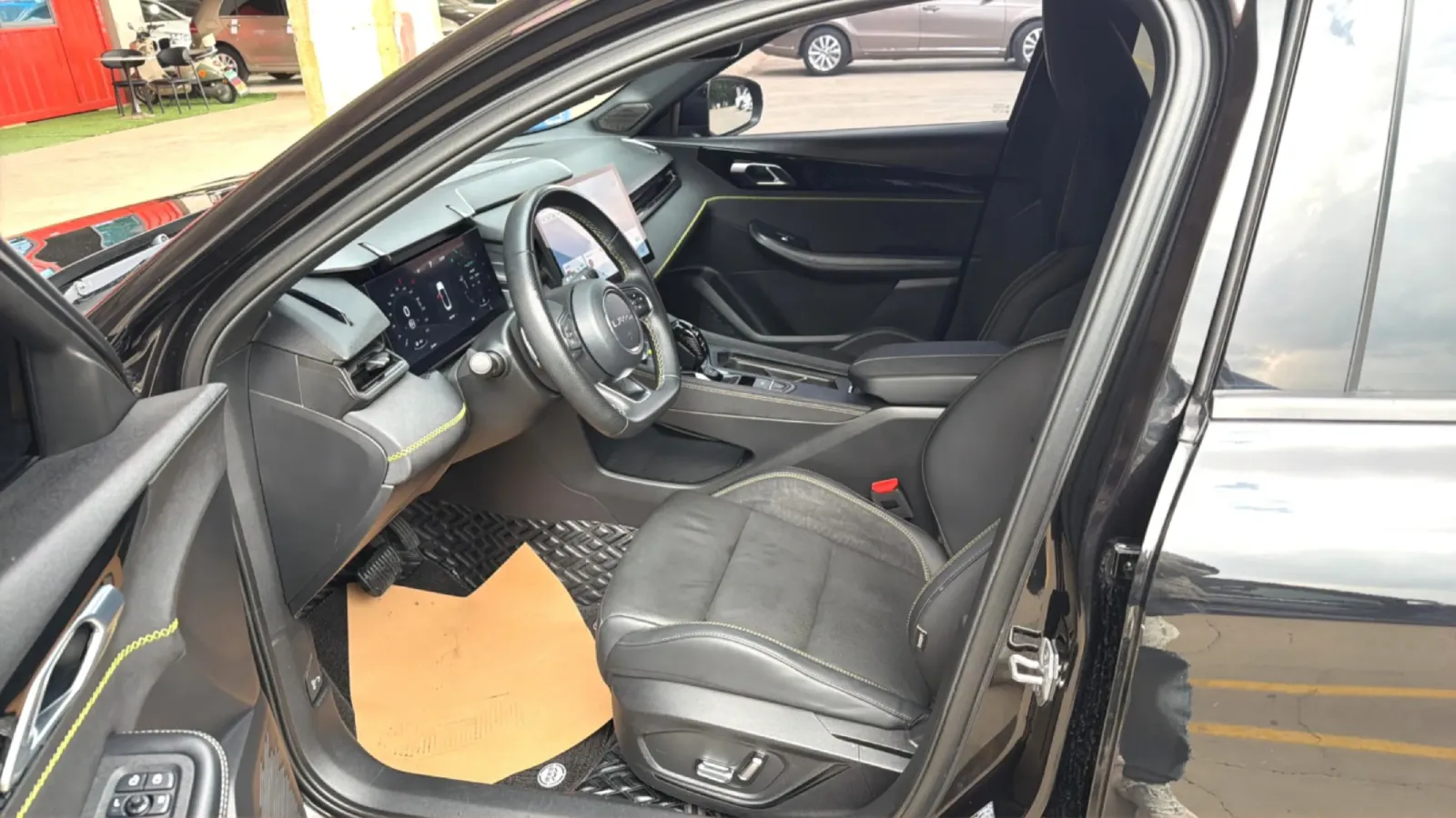 2023 MAXUS G50 1.5T 181HP L4 7DCT,autocango,china used car exporter,china ev exporter,chinese used car exporter,chinese used ev exporter