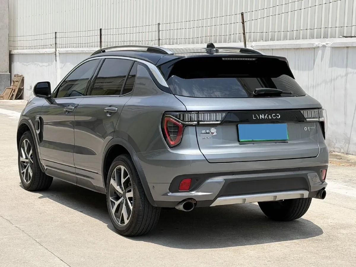 2018 Isuzu Mu-X 3.0T 177HP L4 6AT,autocango,china used car exporter,china ev exporter,chinese used car exporter,chinese used ev exporter