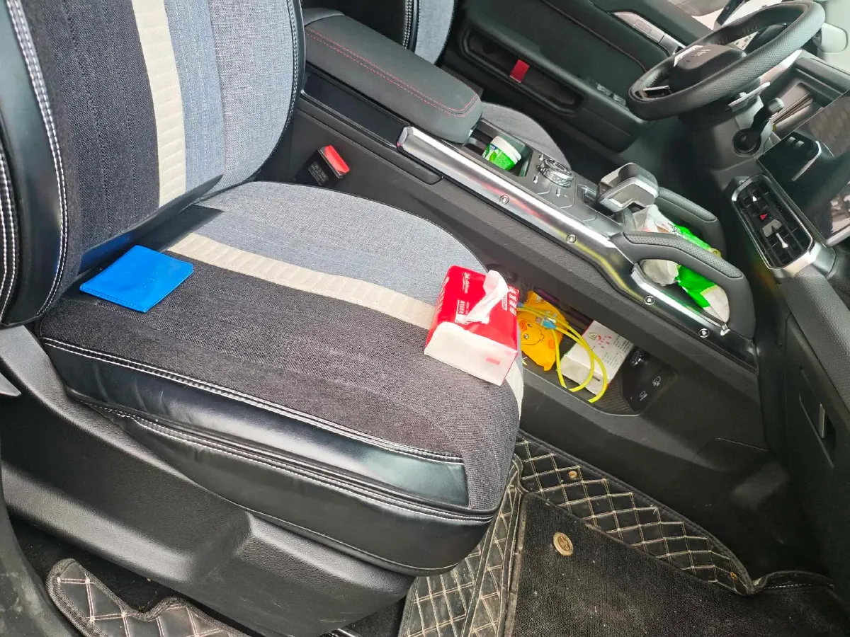 2023 Jetour Traveller 1.5T 184HP L4 7DCT,autocango,china used car exporter,china ev exporter,chinese used car exporter,chinese used ev exporter