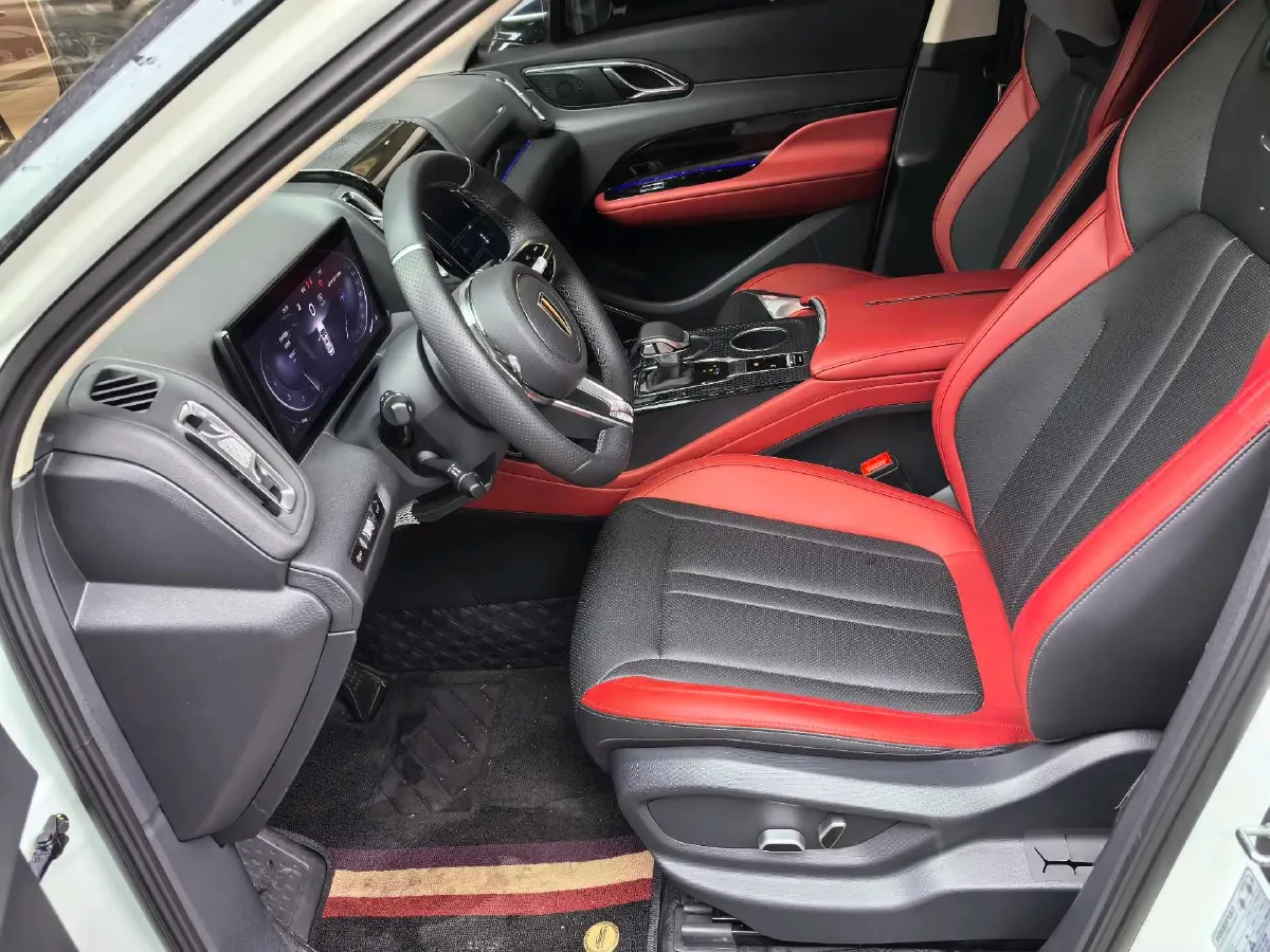 2023 HongQi HS3 2.0T 252HP L4 8AT,autocango,china used car exporter,china ev exporter,chinese used car exporter,chinese used ev exporter