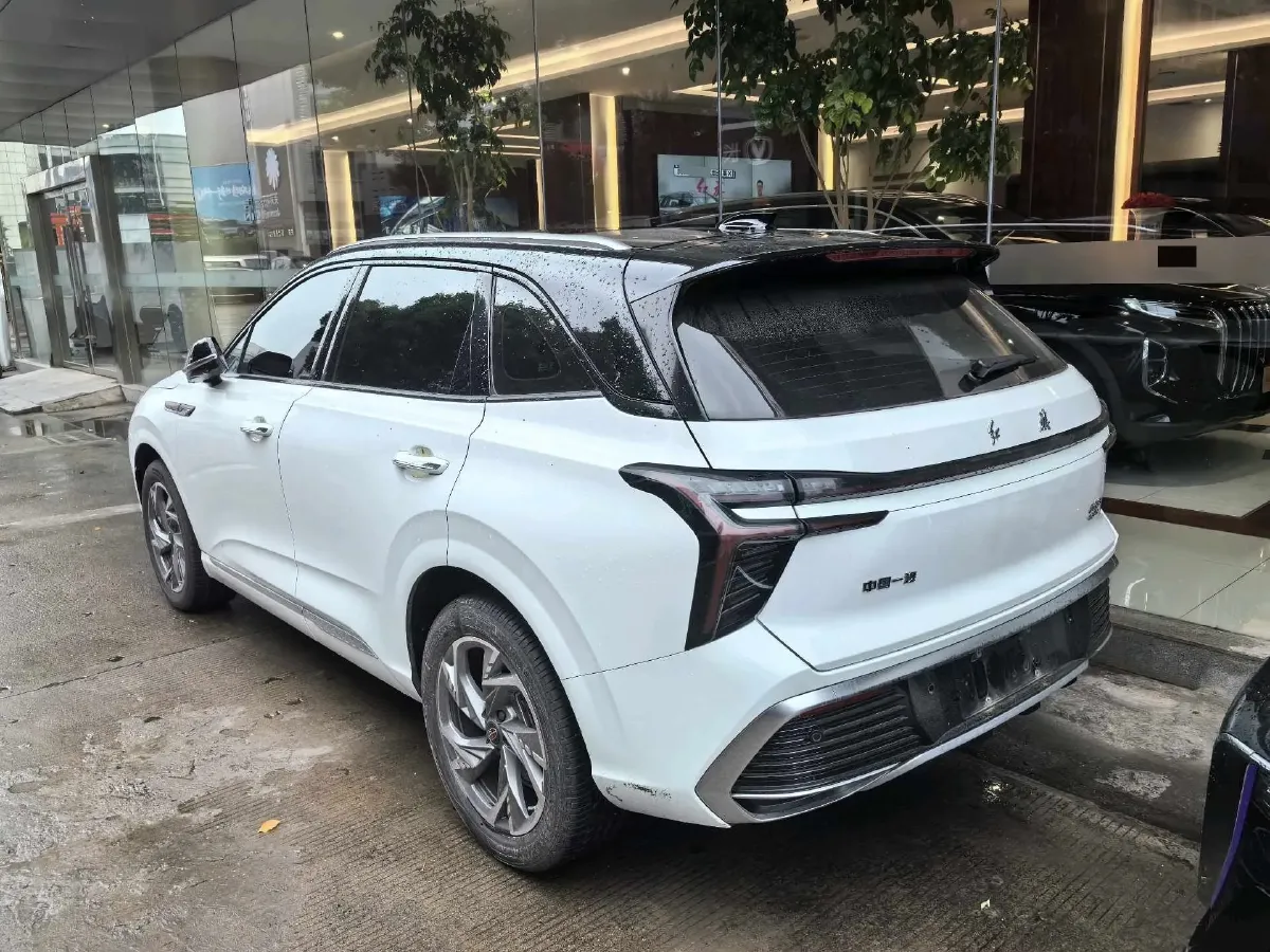2023 HongQi HS3 2.0T 252HP L4 8AT,autocango,china used car exporter,china ev exporter,chinese used car exporter,chinese used ev exporter
