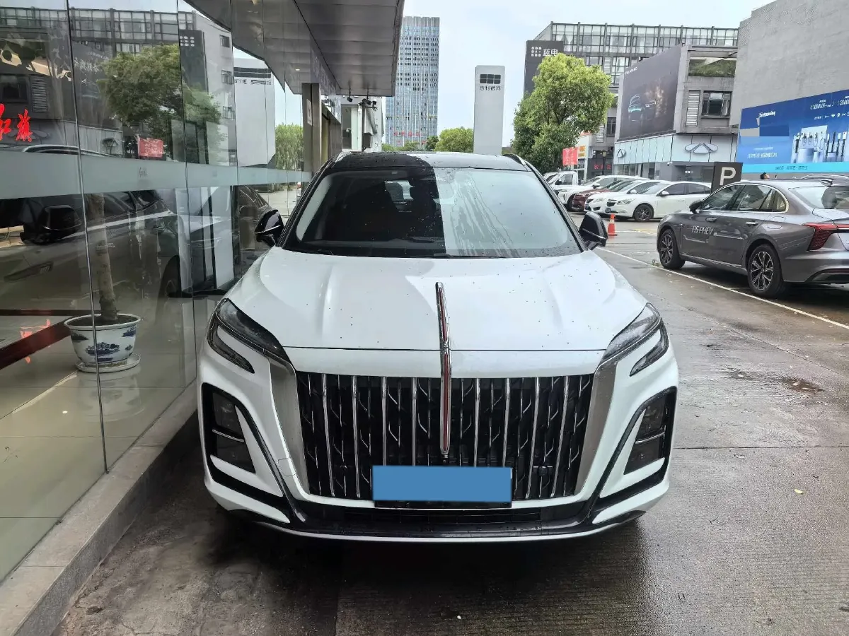 2023 HongQi HS3 2.0T 252HP L4 8AT,autocango,china used car exporter,china ev exporter,chinese used car exporter,chinese used ev exporter