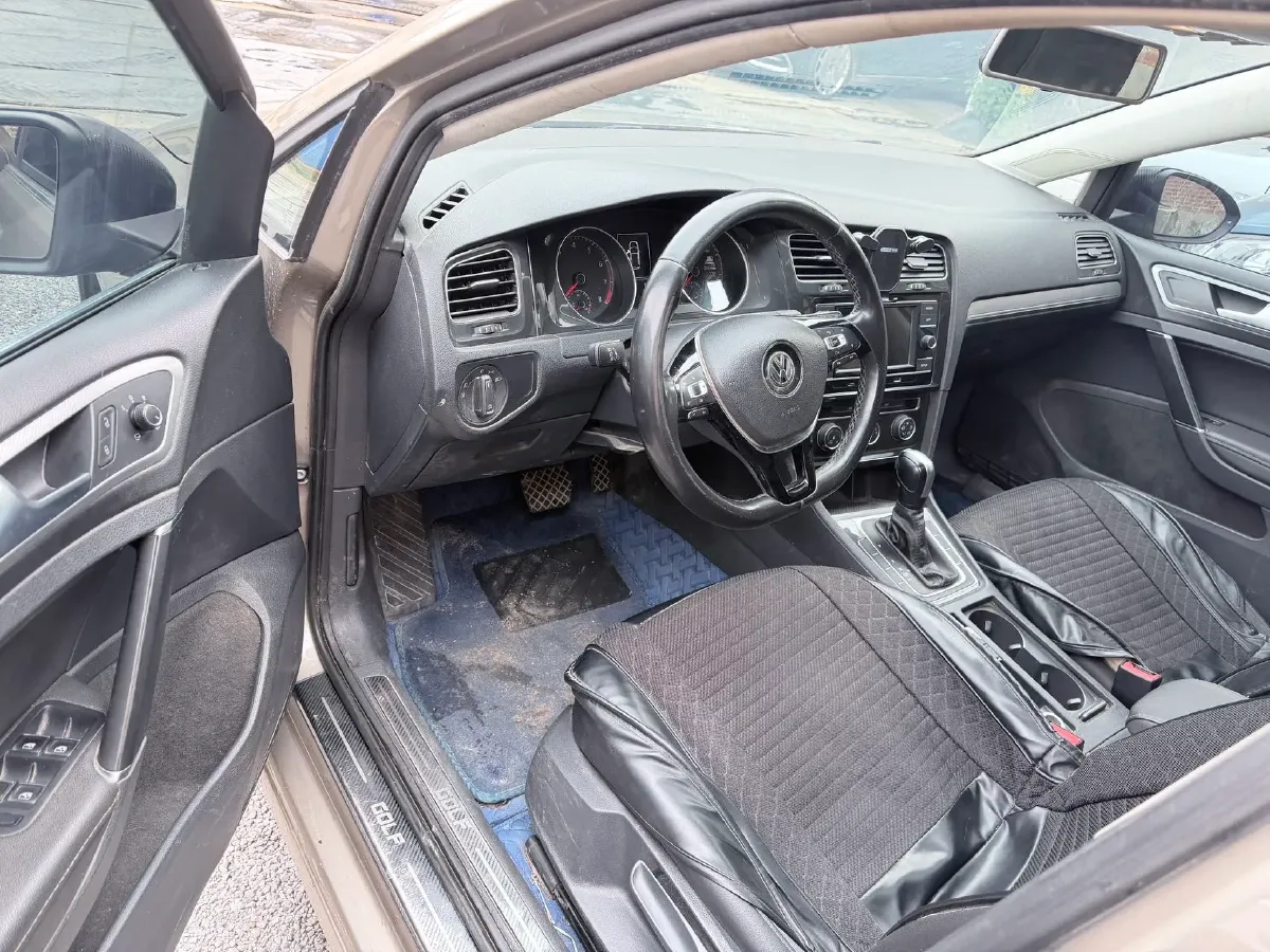 2018 Volkswagen Golf 1.6L 110HP L4 6AT,autocango,china used car exporter,china ev exporter,chinese used car exporter,chinese used ev exporter