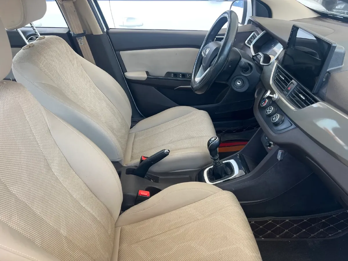 2019 JinBei XinYuan T32S 1.5L 102HP L4 5MT,autocango,china used car exporter,china ev exporter,chinese used car exporter,chinese used ev exporter