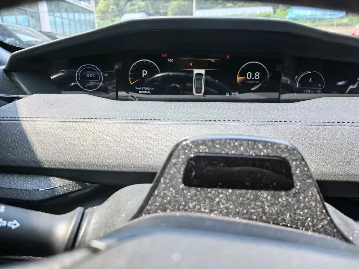 2022 ChangAn UNI-V 1.5T 188HP L4 7DCT,autocango,china used car exporter,china ev exporter,chinese used car exporter,chinese used ev exporter