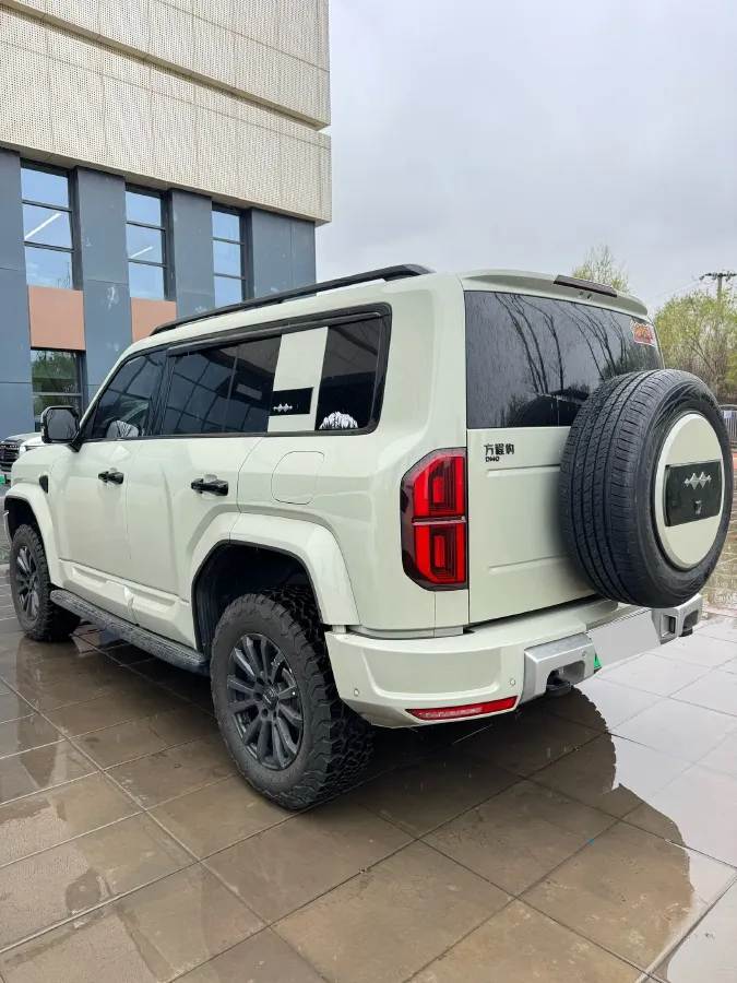 2025 FangChengBao Bao 5 1.5T 194HP L4 E-CVT PHEV 31.8KWH,autocango,china used car exporter,china ev exporter,chinese used car exporter,chinese used ev exporter