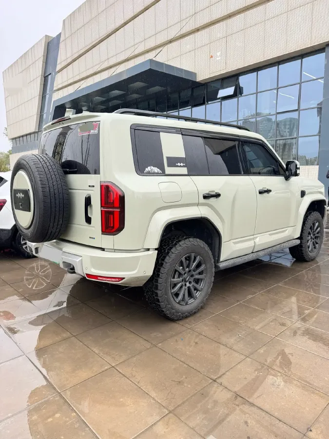 2025 FangChengBao Bao 5 1.5T 194HP L4 E-CVT PHEV 31.8KWH,autocango,china used car exporter,china ev exporter,chinese used car exporter,chinese used ev exporter