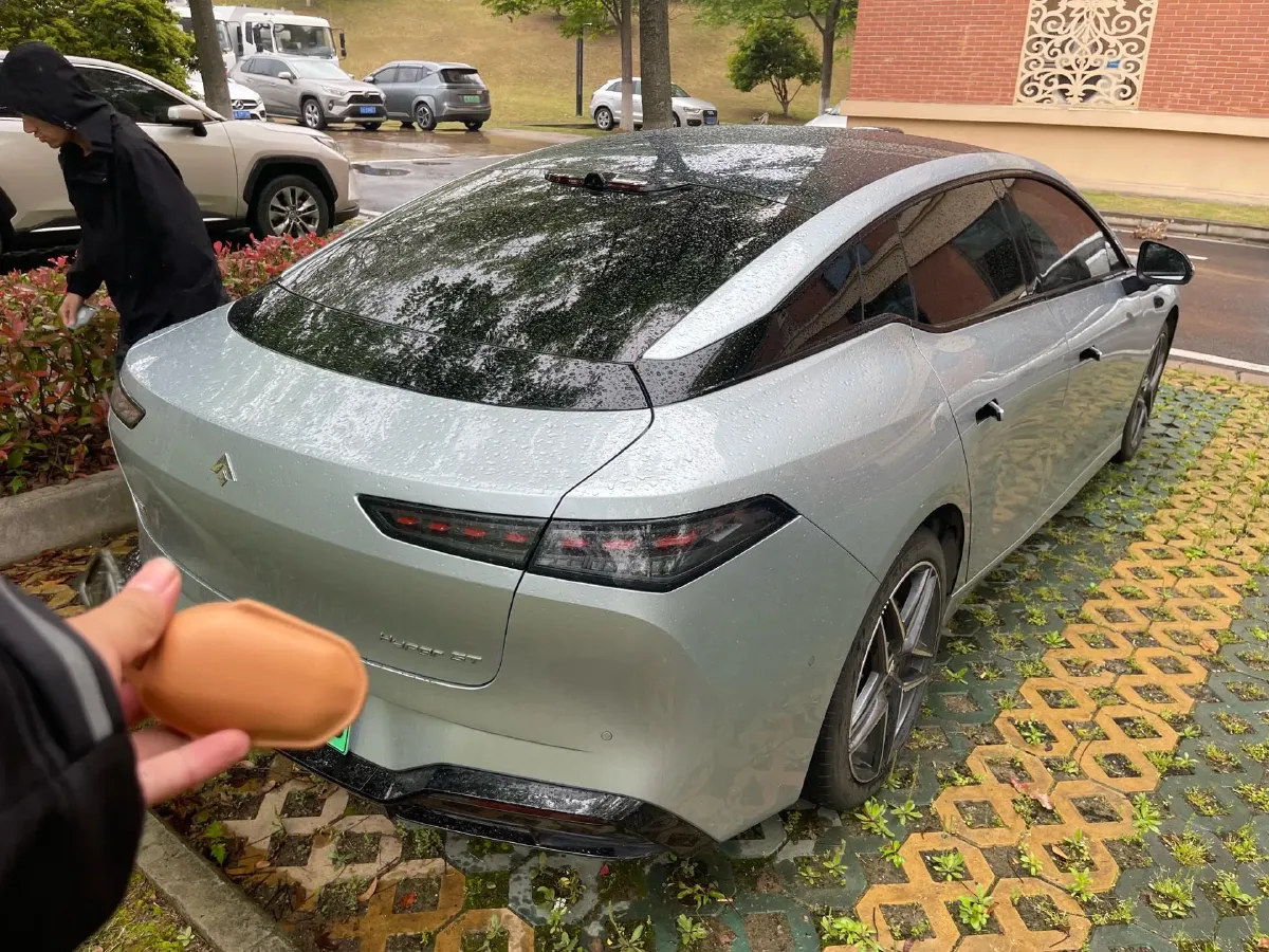 2025 HYPTEC GT BEV,autocango,china used car exporter,china ev exporter,chinese used car exporter,chinese used ev exporter