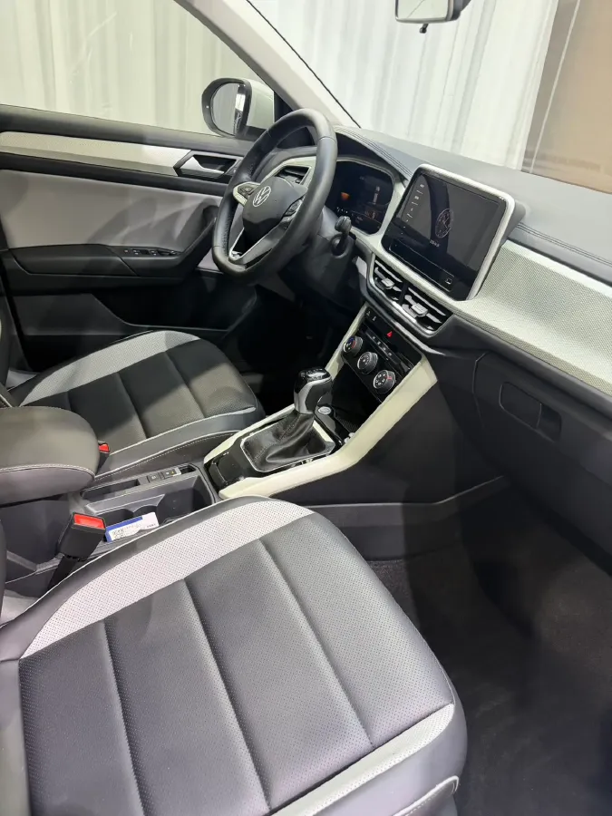 2023 Volkswagen T-Roc 1.4T 150HP L4 7DCT,autocango,china used car exporter,china ev exporter,chinese used car exporter,chinese used ev exporter