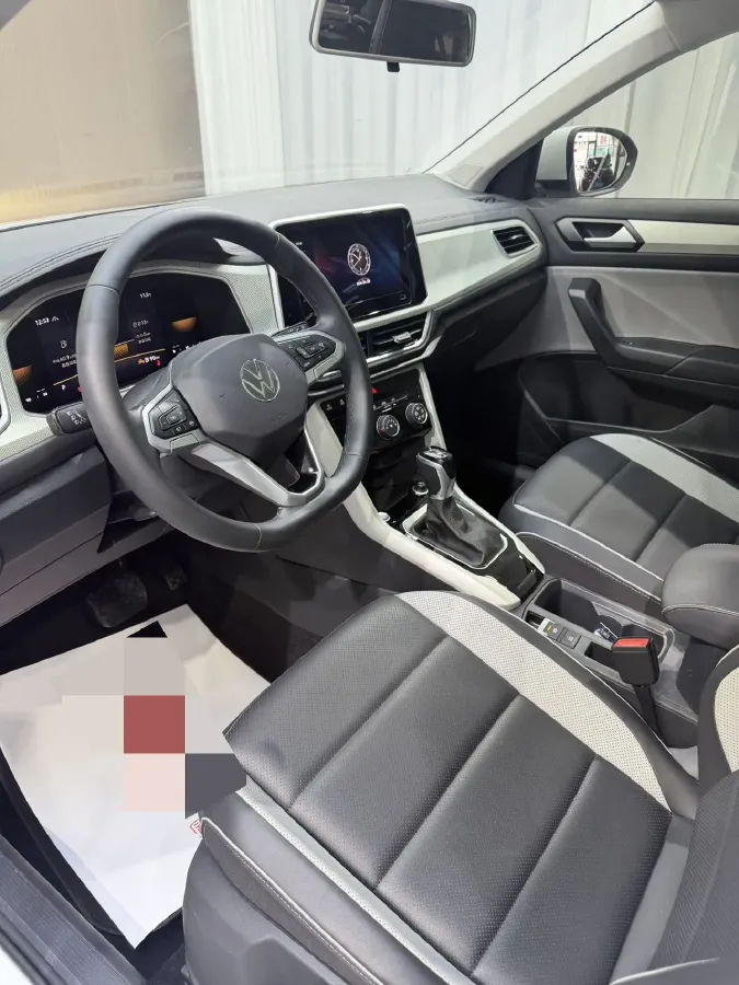 2023 Volkswagen T-Roc 1.4T 150HP L4 7DCT,autocango,china used car exporter,china ev exporter,chinese used car exporter,chinese used ev exporter