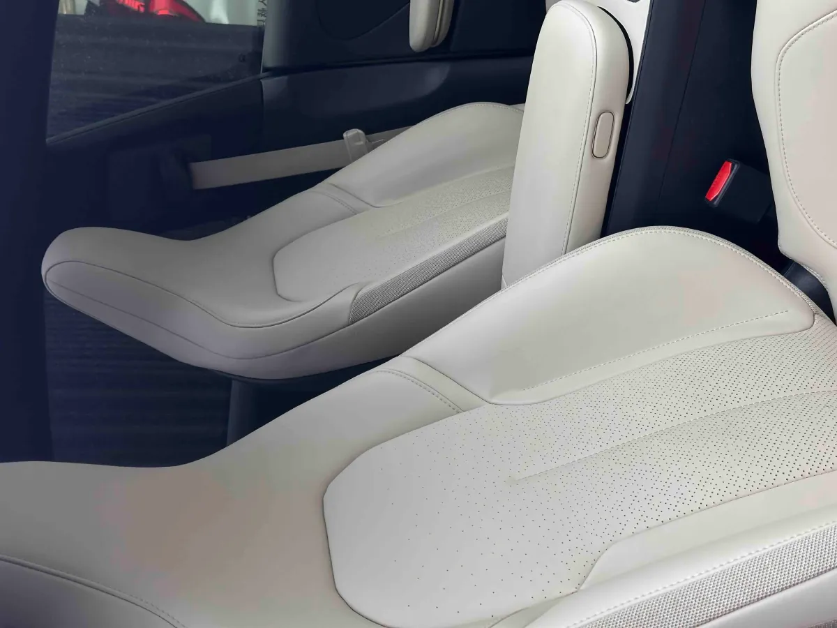 2022 JunTian HeiWuShi Youth 2.0T 203HP L4 6AT,autocango,china used car exporter,china ev exporter,chinese used car exporter,chinese used ev exporter