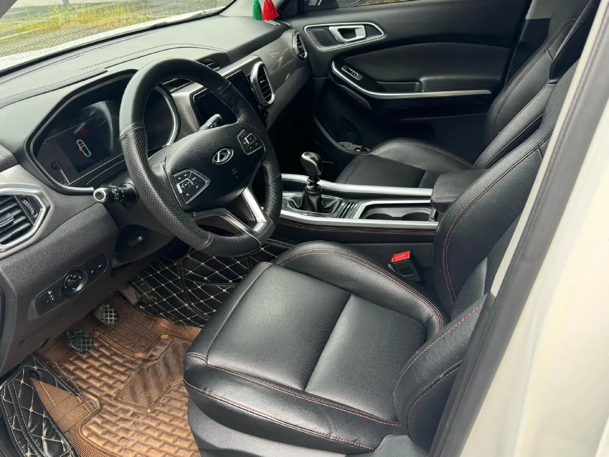 2017 Chery Tiggo 5x 1.5T 147HP L4 6MT,autocango,china used car exporter,china ev exporter,chinese used car exporter,chinese used ev exporter