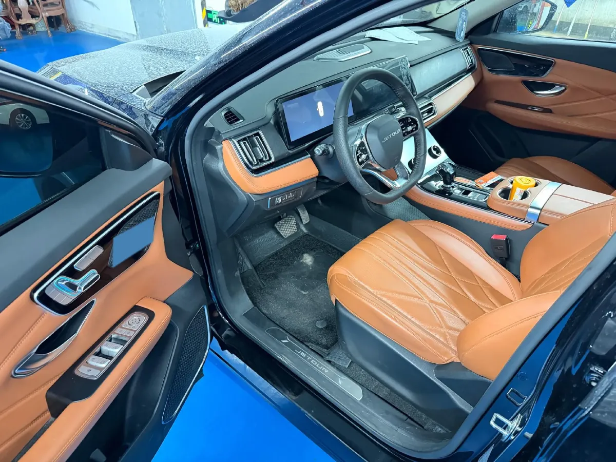 2025 Jetour X70 Plus 1.5T 156HP L4 6DCT,autocango,china used car exporter,china ev exporter,chinese used car exporter,chinese used ev exporter