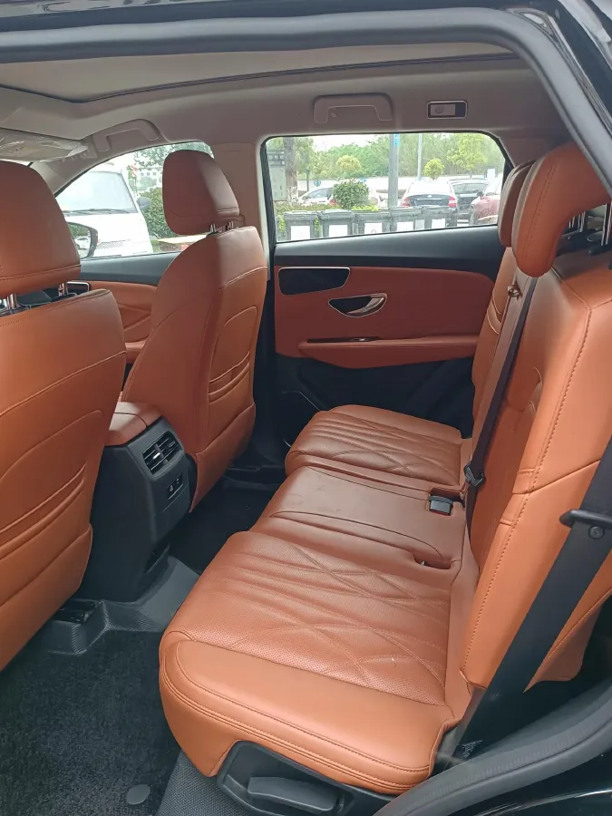 2025 Jetour X70 Plus 1.5T 156HP L4 6DCT,autocango,china used car exporter,china ev exporter,chinese used car exporter,chinese used ev exporter