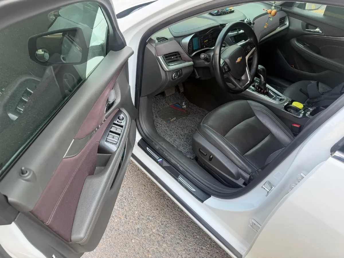 2018 Chevrolet Malibu 1.5T 170HP L4 6AT,autocango,china used car exporter,china ev exporter,chinese used car exporter,chinese used ev exporter