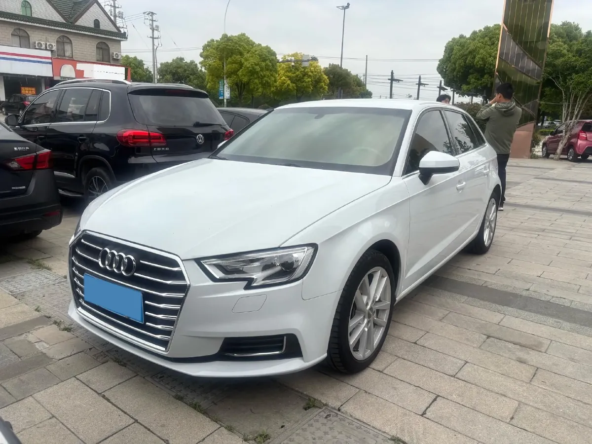 2020 Audi A3 1.4T 150HP L4 7DCT,autocango,china used car exporter,china ev exporter,chinese used car exporter,chinese used ev exporter