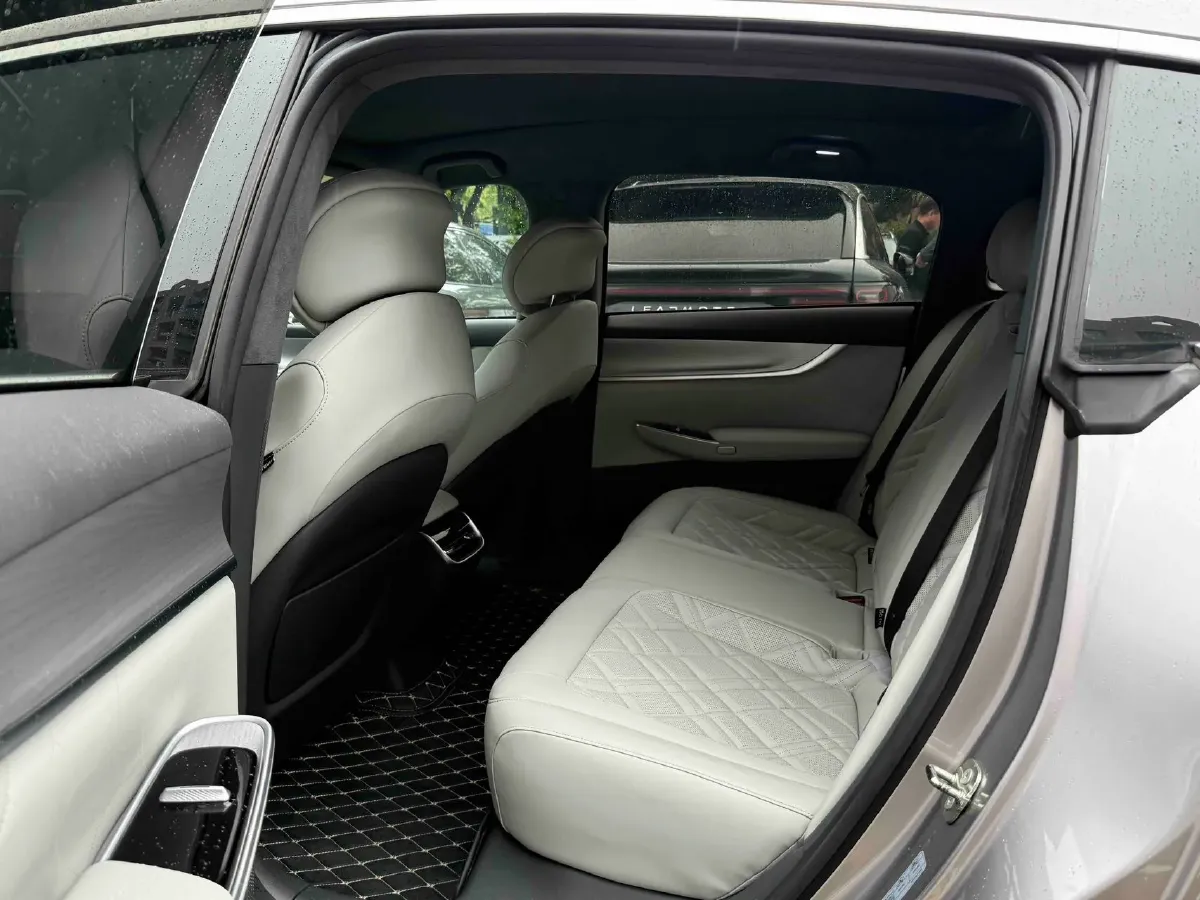 2023 ChangAn QiYuan A07 1.5L 95HP L4 REEV 28.4KWH,autocango,china used car exporter,china ev exporter,chinese used car exporter,chinese used ev exporter