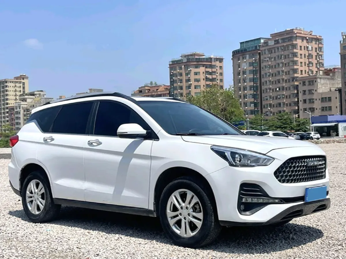 2019 Haval M6 1.5T 150HP L4 6MT,autocango,china used car exporter,china ev exporter,chinese used car exporter,chinese used ev exporter