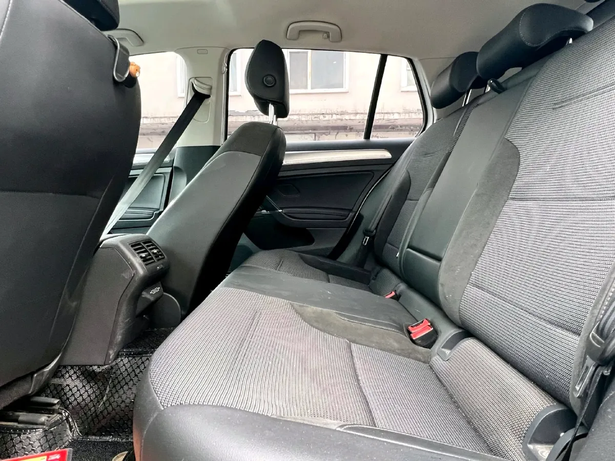 2020 Volkswagen Golf 1.4T 150HP L4 7DCT,autocango,china used car exporter,china ev exporter,chinese used car exporter,chinese used ev exporter