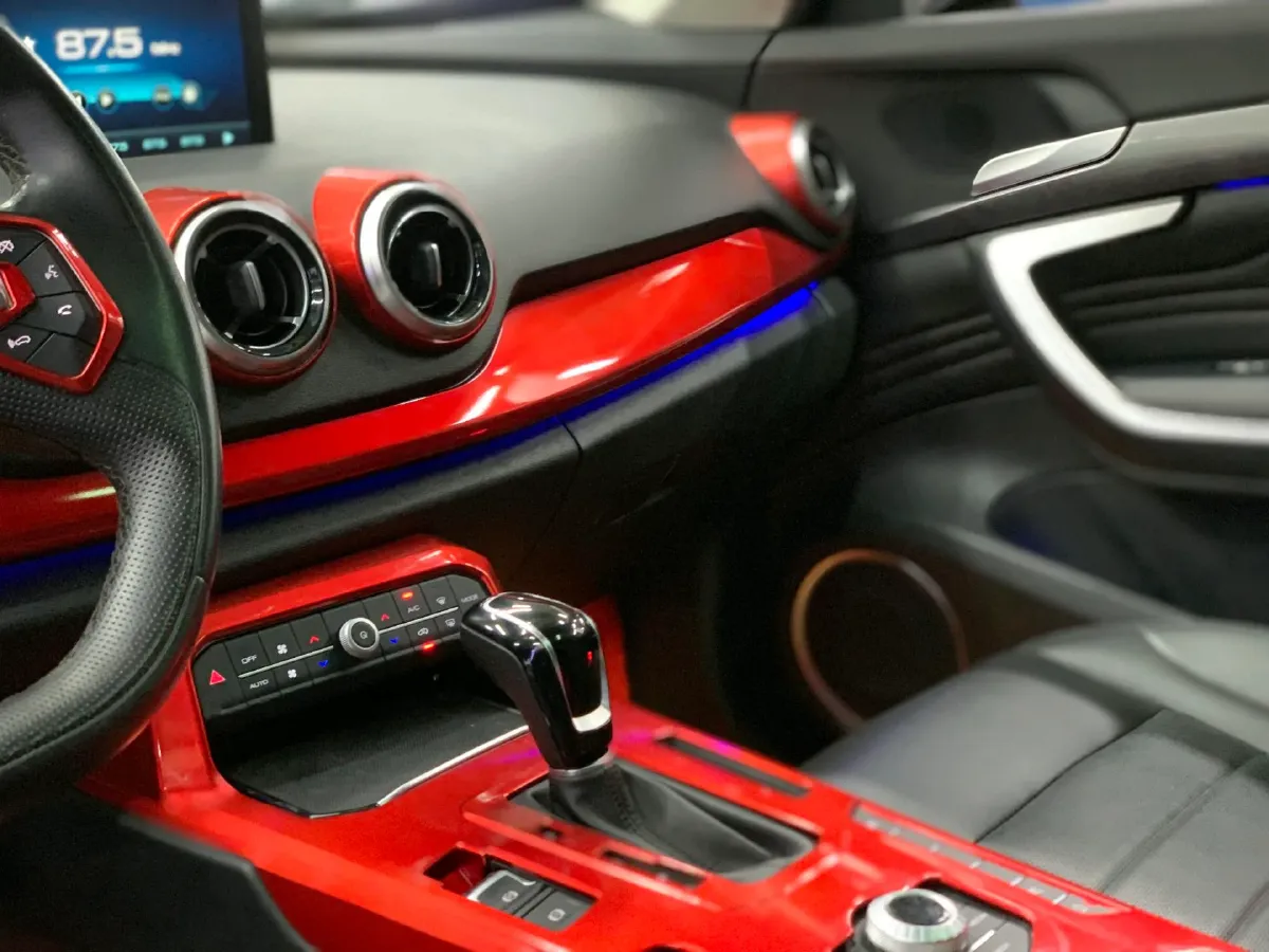 2017 WEY VV7 2.0T 234HP L4 7DCT,autocango,china used car exporter,china ev exporter,chinese used car exporter,chinese used ev exporter