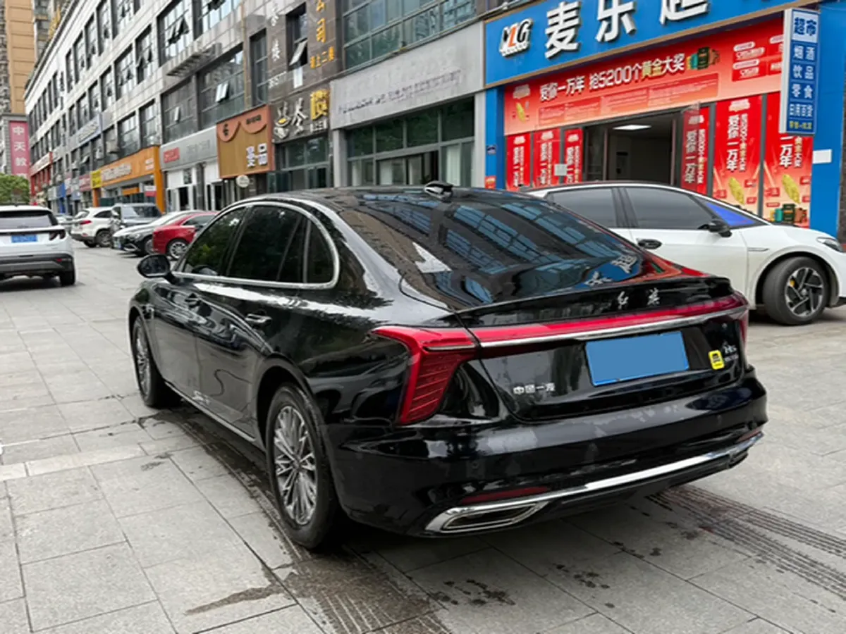 2024 HongQi H5 1.5T 169HP L4 7DCT,autocango,china used car exporter,china ev exporter,chinese used car exporter,chinese used ev exporter