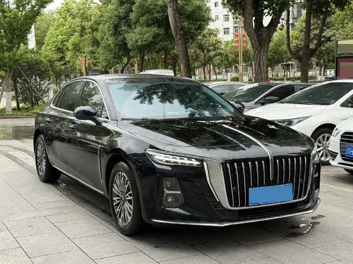 2024 HongQi H5 1.5T 169HP L4 7DCT,autocango,china used car exporter,china ev exporter,chinese used car exporter,chinese used ev exporter