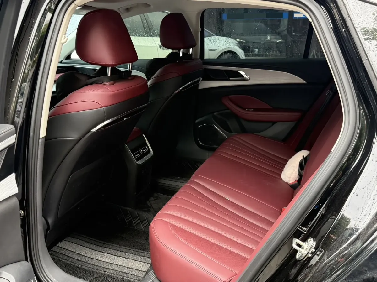 2024 HongQi H5 1.5T 169HP L4 7DCT,autocango,china used car exporter,china ev exporter,chinese used car exporter,chinese used ev exporter