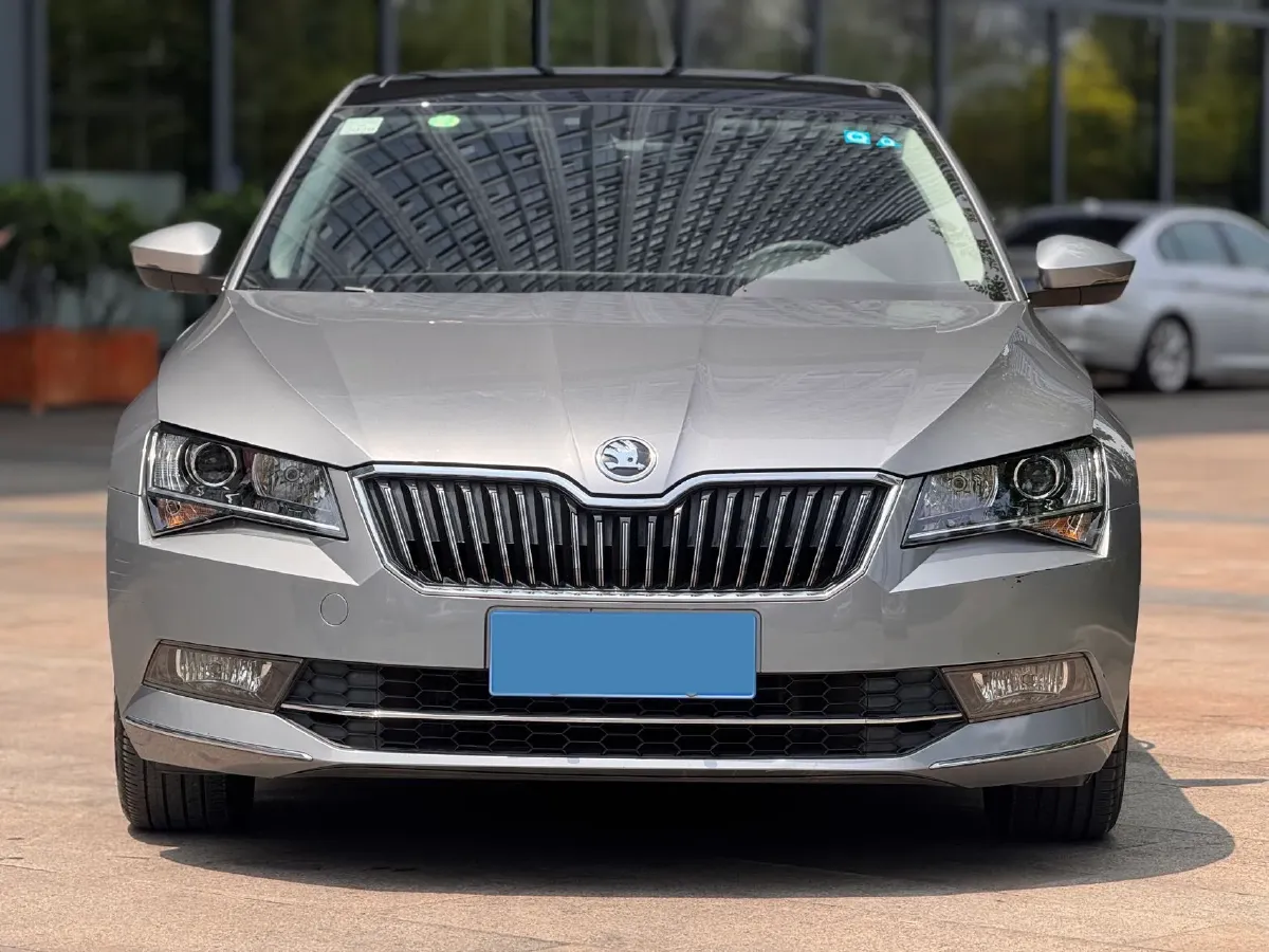 2018 Nissan Terra 2.5L 184HP L4 7AT,autocango,china used car exporter,china ev exporter,chinese used car exporter,chinese used ev exporter