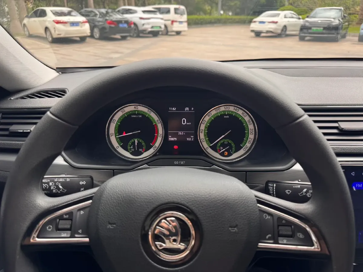 2018 Nissan Terra 2.5L 184HP L4 7AT,autocango,china used car exporter,china ev exporter,chinese used car exporter,chinese used ev exporter