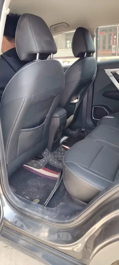 2025 Geely Coolray 1.5L 126HP L4 5MT,autocango,china used car exporter,china ev exporter,chinese used car exporter,chinese used ev exporter