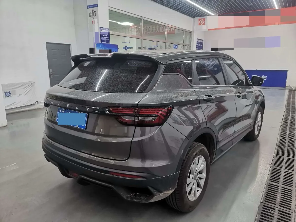 2025 Geely Coolray 1.5L 126HP L4 5MT,autocango,china used car exporter,china ev exporter,chinese used car exporter,chinese used ev exporter