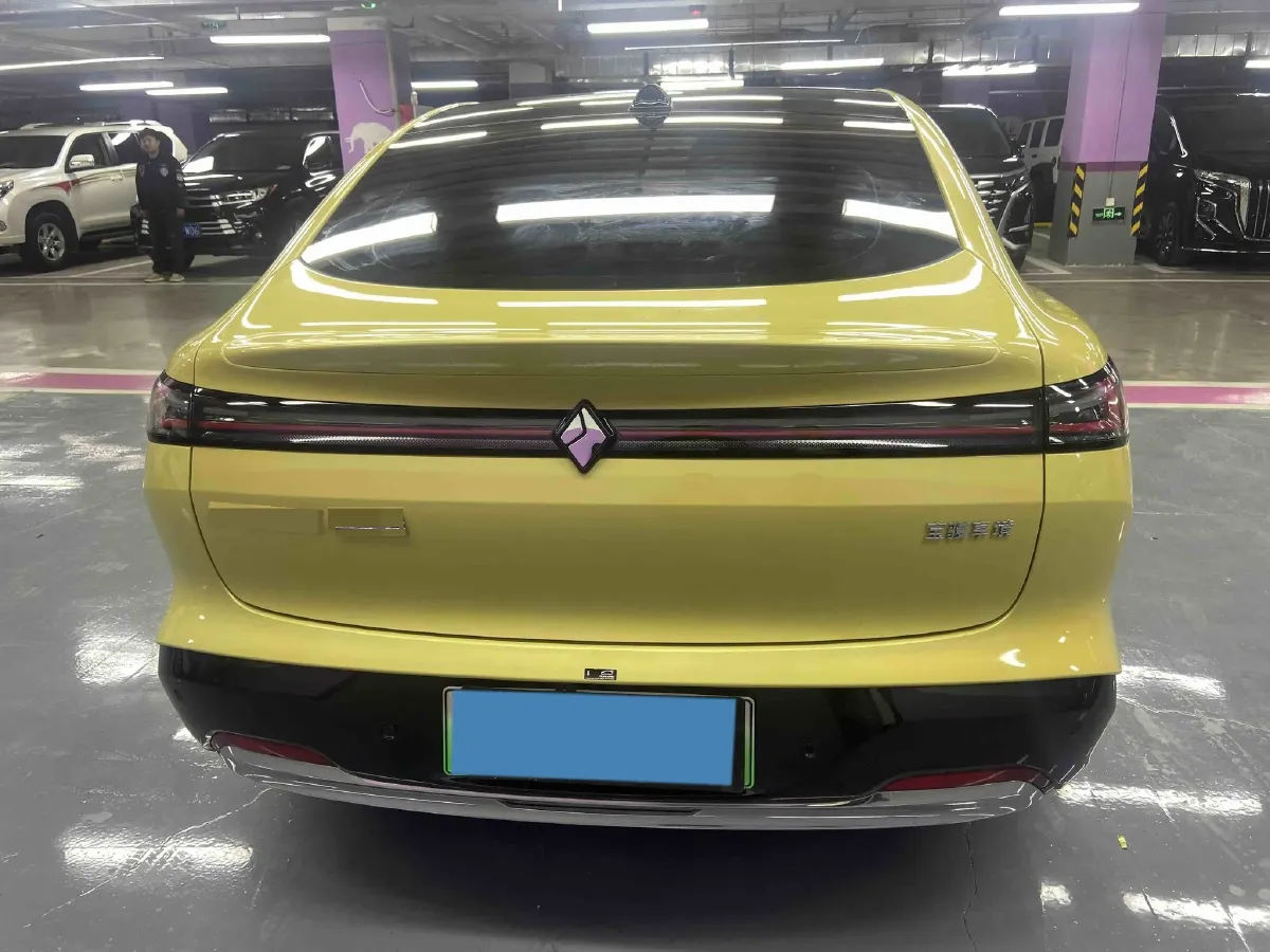 2025 BaoJun XiangJing BEV,autocango,china used car exporter,china ev exporter,chinese used car exporter,chinese used ev exporter